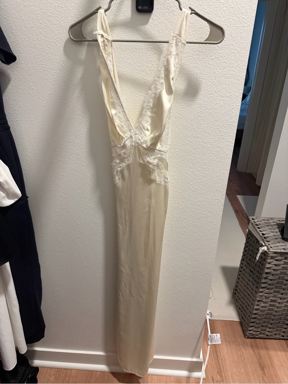 SHEIN yellow Lace Trim Maxi Slip Dress